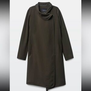 Aritzia Babaton Cormac Trenchcoat